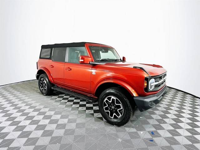 2022 Ford Bronco 4 Door Base 4WD photo