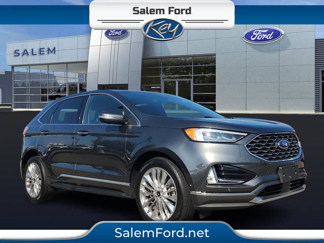 2020 Ford Edge Titanium AWD photo