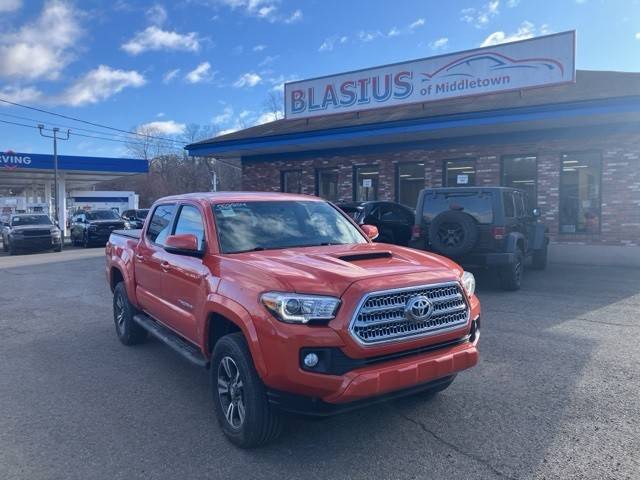 2016 Toyota Tacoma TRD Sport 4WD photo