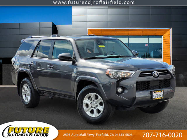 2023 Toyota 4Runner SR5 RWD photo