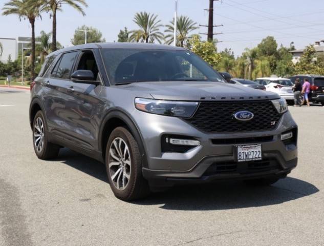 2021 Ford Explorer ST 4WD photo