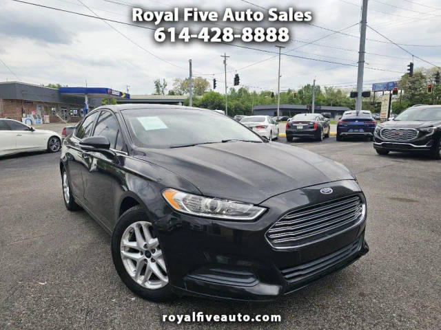 2015 Ford Fusion SE FWD photo
