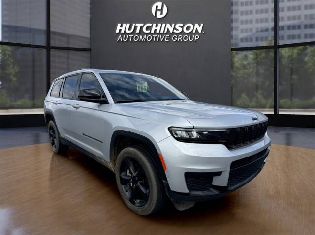 2021 Jeep Grand Cherokee L Altitude 4WD photo