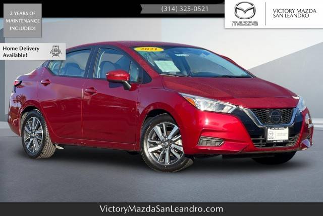 2021 Nissan Versa SV FWD photo