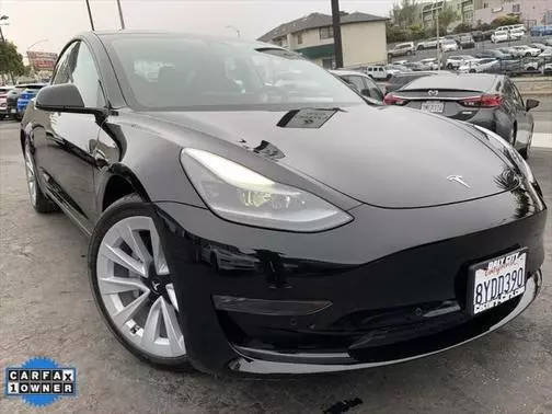 2021 Tesla Model 3 Long Range AWD photo