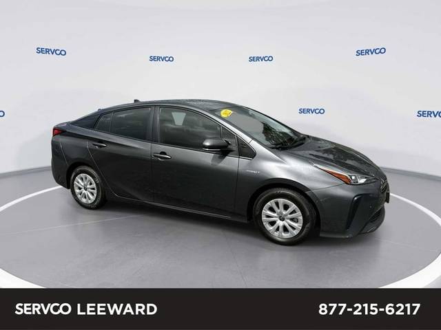 2022 Toyota Prius LE FWD photo