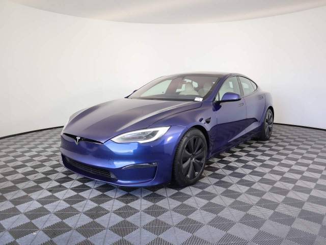 2022 Tesla Model S  AWD photo