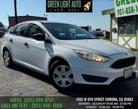 2016 Ford Focus S FWD photo