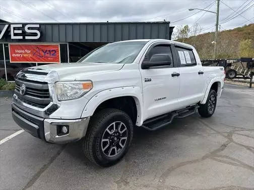 2015 Toyota Tundra SR5 4WD photo