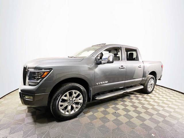 2021 Nissan Titan SL 4WD photo