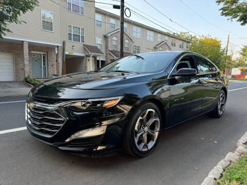 2022 Chevrolet Malibu LT FWD photo