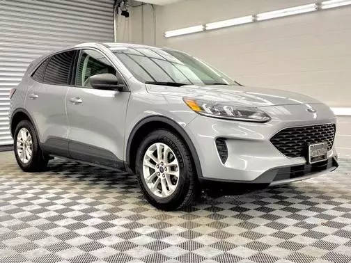 2022 Ford Escape SE FWD photo