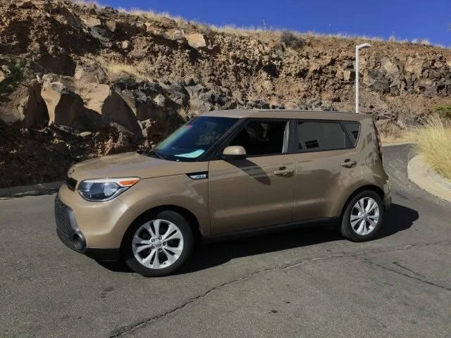 2015 Kia Soul + FWD photo