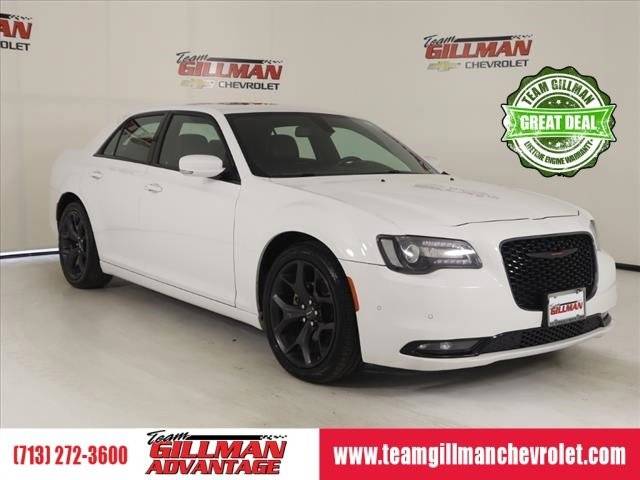 2022 Chrysler 300 300S RWD photo