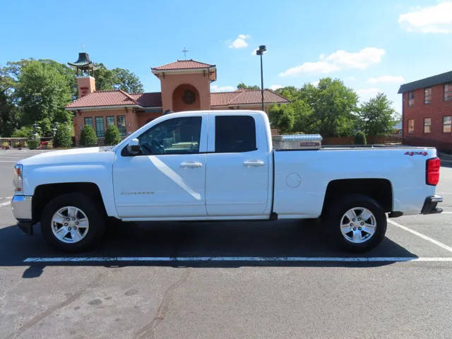 2018 Chevrolet Silverado 1500 LT 4WD photo