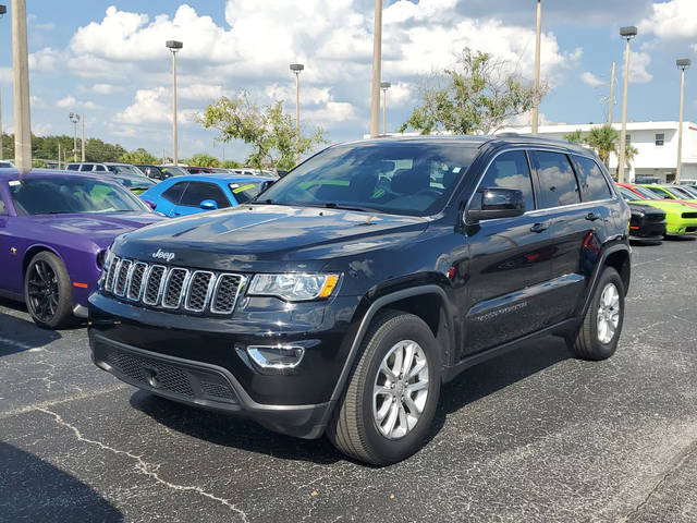 2021 Jeep Grand Cherokee Laredo E 4WD photo