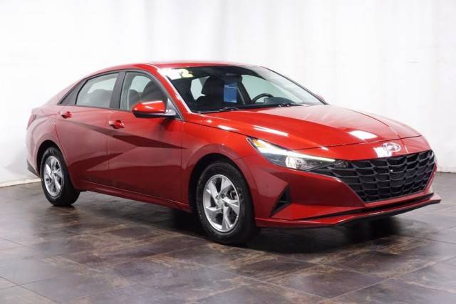 2022 Hyundai Elantra SE FWD photo