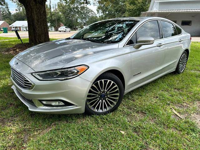 2017 Ford Fusion Hybrid Platinum FWD photo