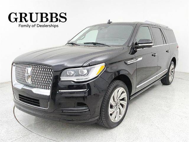 2022 Lincoln Navigator L Reserve RWD photo