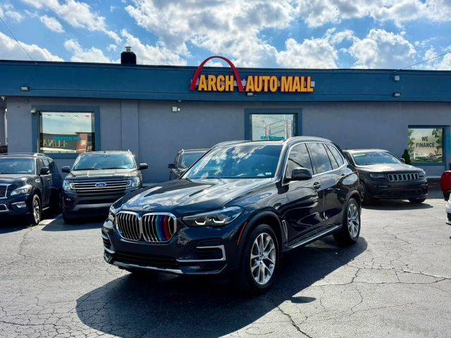 2023 BMW X5 xDrive40i AWD photo