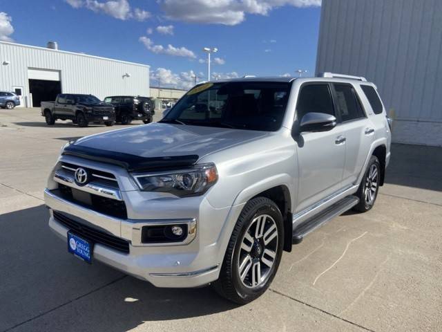 2022 Toyota 4Runner Limited 4WD photo