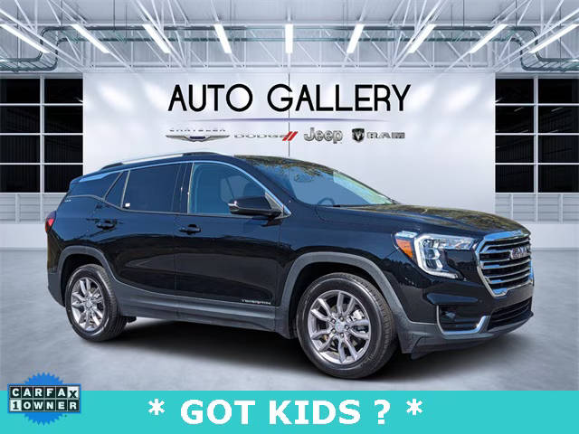 2022 GMC Terrain SLT FWD photo