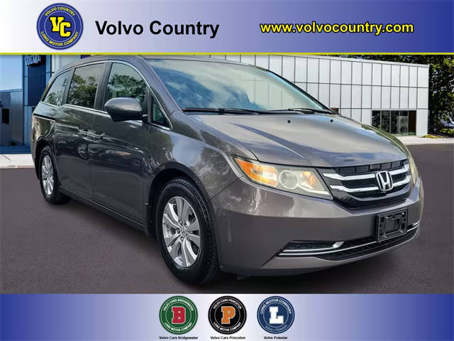 2016 Honda Odyssey SE FWD photo