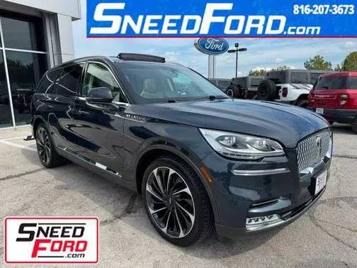 2023 Lincoln Aviator Reserve AWD photo