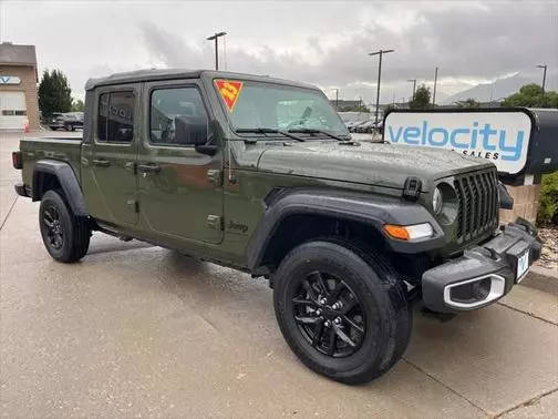 2023 Jeep Gladiator Sport S 4WD photo