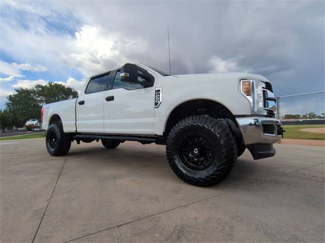 2019 Ford F-250 Super Duty XLT 4WD photo