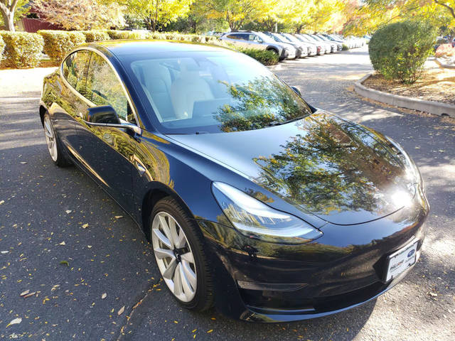 2020 Tesla Model 3 Long Range AWD photo