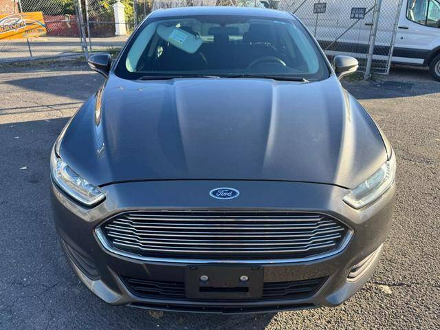 2016 Ford Fusion SE Hybrid FWD photo