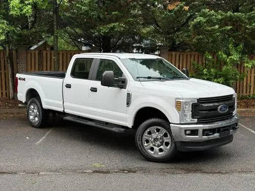 2019 Ford F-250 Super Duty XL 4WD photo