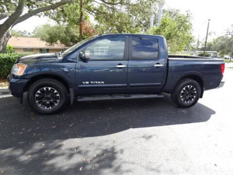 2015 Nissan Titan SV RWD photo