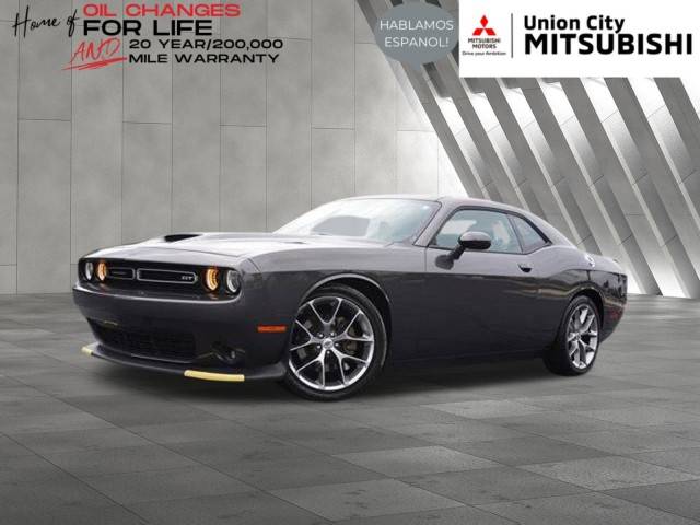 2022 Dodge Challenger GT RWD photo