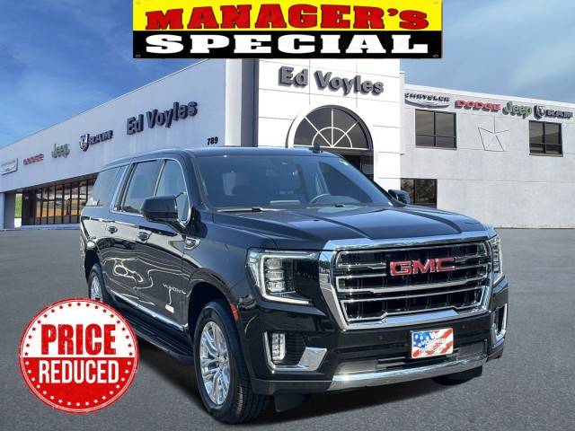 2023 GMC Yukon XL SLT 4WD photo