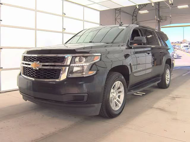 2020 Chevrolet Suburban LT 4WD photo