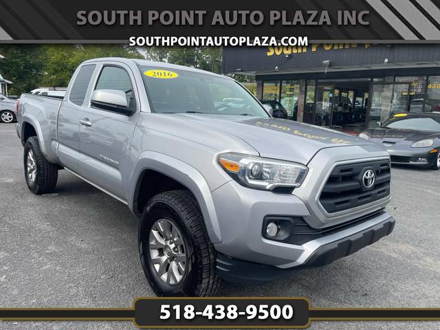 2016 Toyota Tacoma SR5 4WD photo