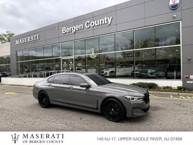 2022 BMW 7 Series 740i xDrive AWD photo