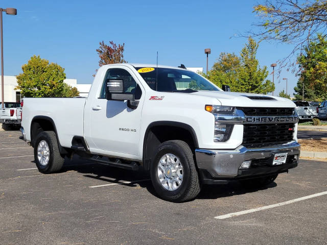 2022 Chevrolet Silverado 2500HD LT 4WD photo