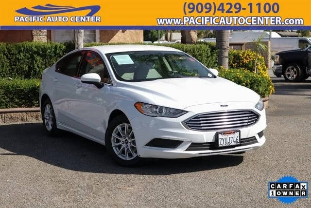 2017 Ford Fusion S FWD photo