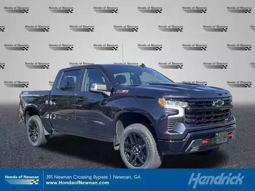 2022 Chevrolet Silverado 1500 LT Trail Boss 4WD photo