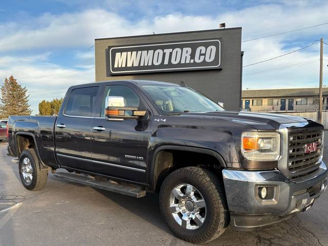 2015 GMC Sierra 2500HD SLT 4WD photo