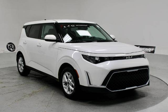 2023 Kia Soul LX FWD photo