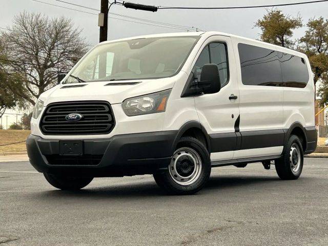 2016 Ford Transit Passenger Wagon XL RWD photo