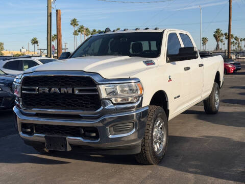 2022 Ram 3500 Tradesman 4WD photo