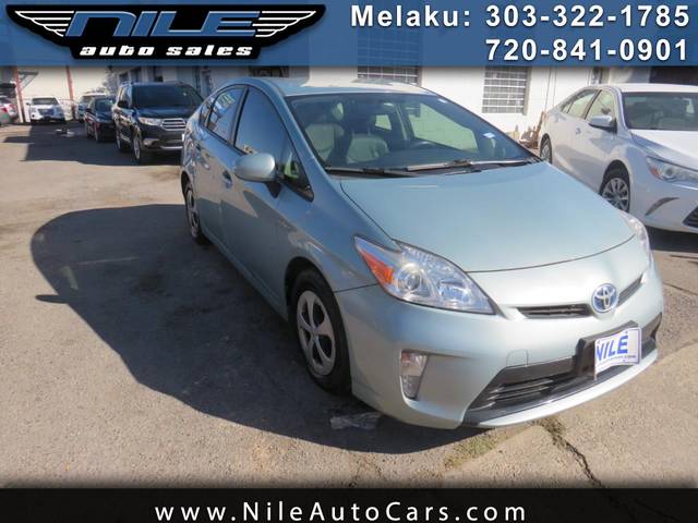 2015 Toyota Prius Two FWD photo