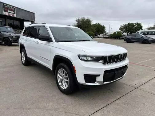 2023 Jeep Grand Cherokee L Laredo 4WD photo