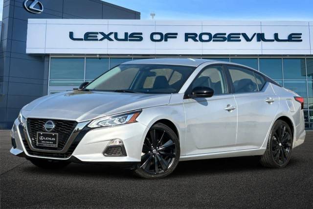 2021 Nissan Altima 2.5 SR FWD photo