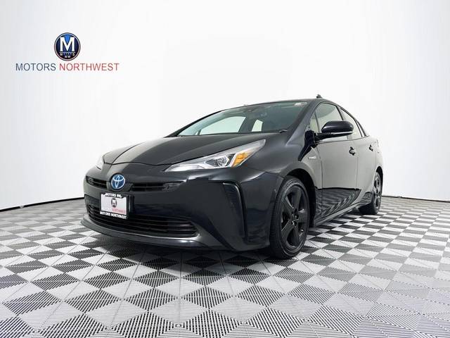 2020 Toyota Prius XLE FWD photo